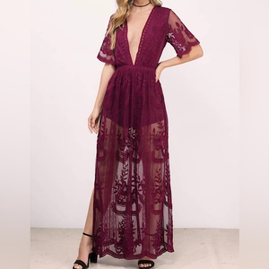 WISHLIST EMBROIDERED LACE ROMPER /‎ DRESS